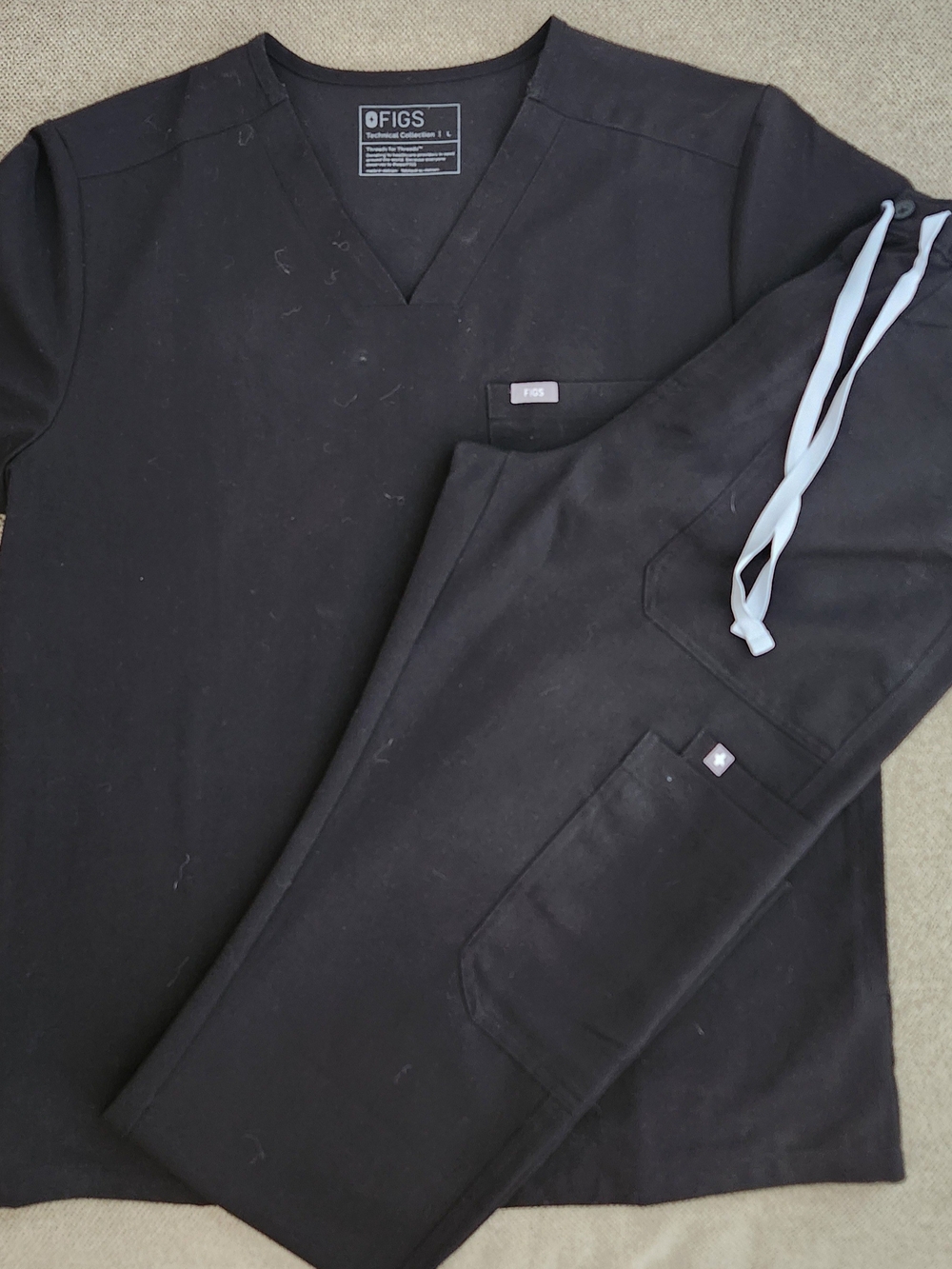 Figs Men’s Black Scrub Top with Light Gray Drawstring Detail
